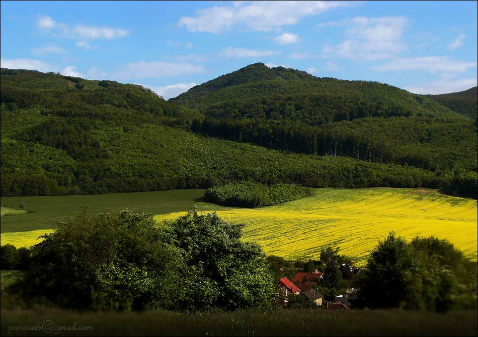 Pohľad zo Soblahovských lúk ...
